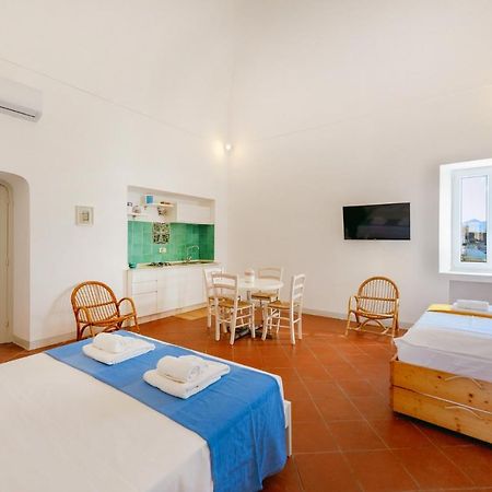 Torretta Corricella- Punta Serra Procida Extérieur photo