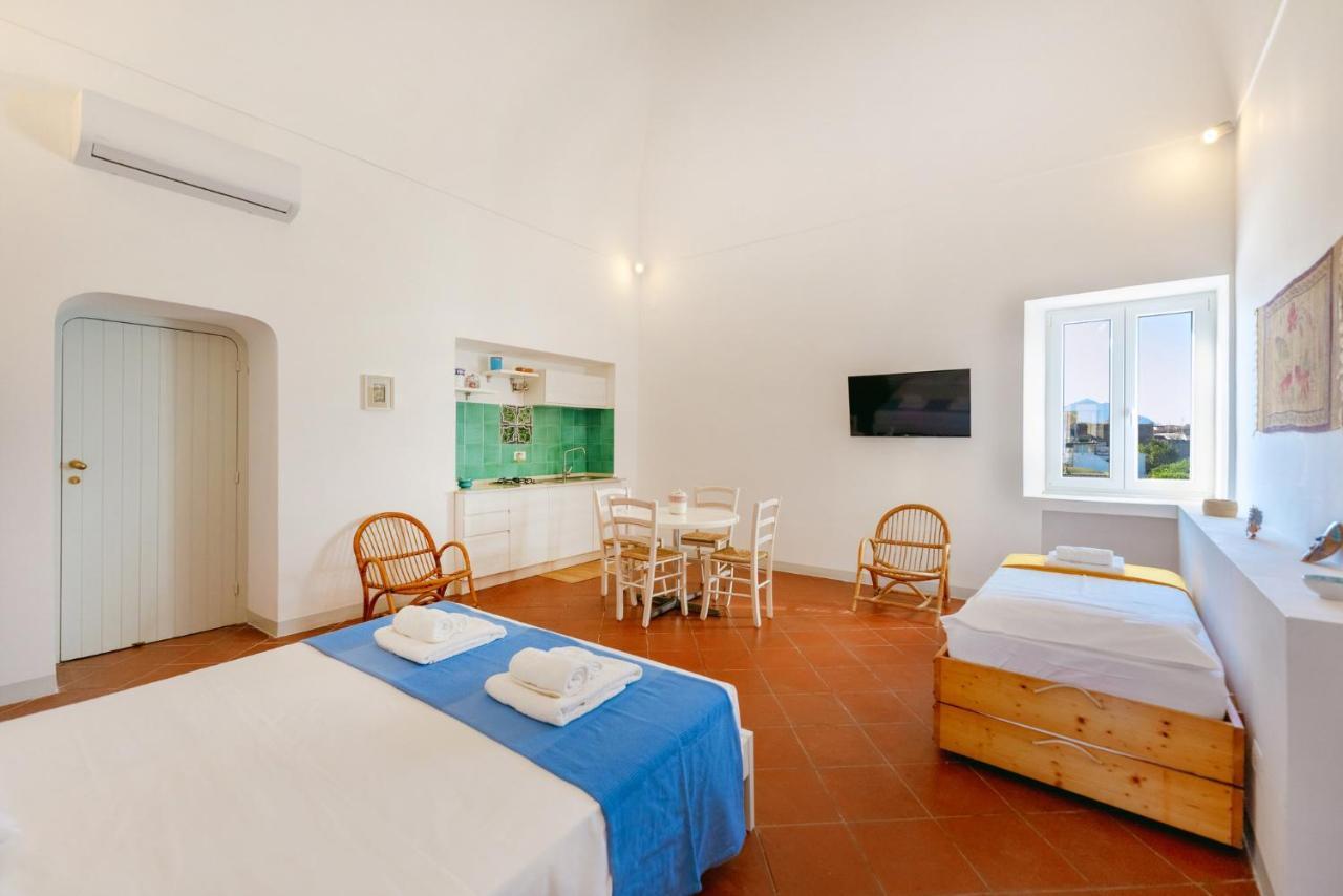 Torretta Corricella- Punta Serra Procida Extérieur photo