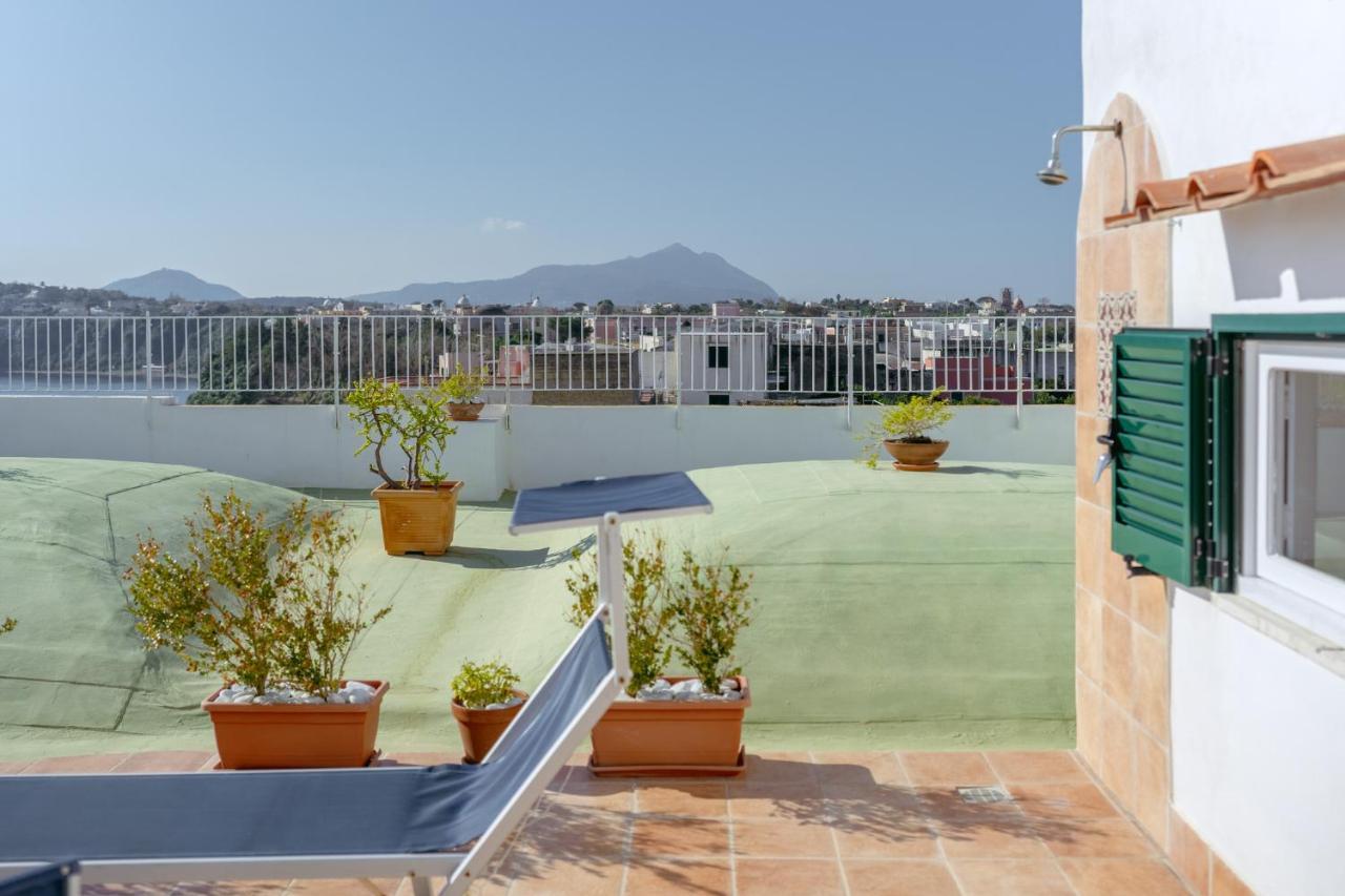 Torretta Corricella- Punta Serra Procida Extérieur photo